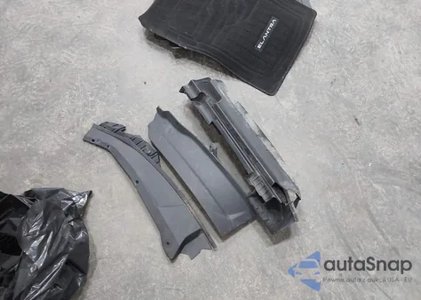 2023 Hyundai Elantra Sel from USA, damaged, VIN 5NPLM4AG4PH089511